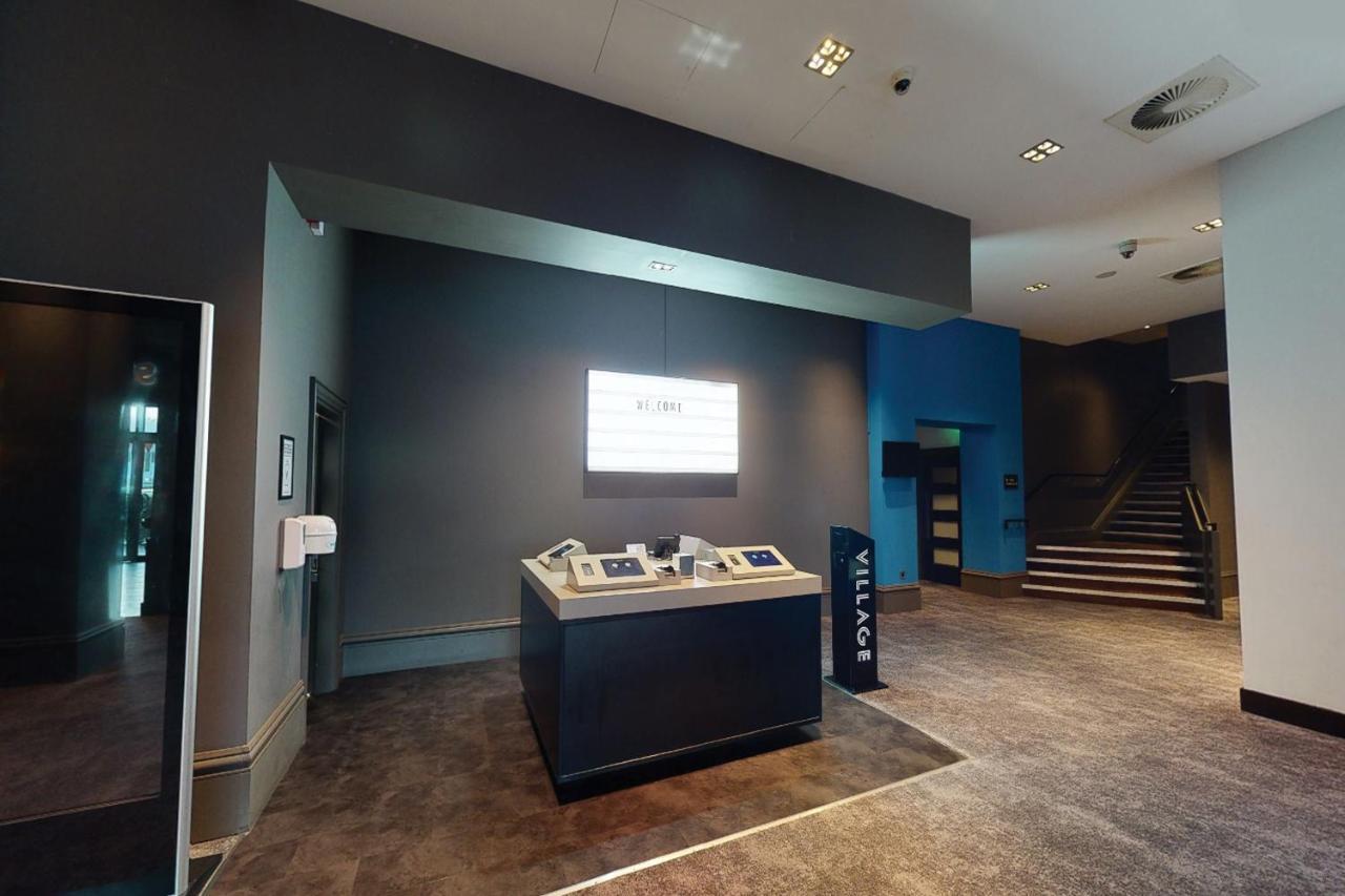 Village Hotel Solihull Esterno foto