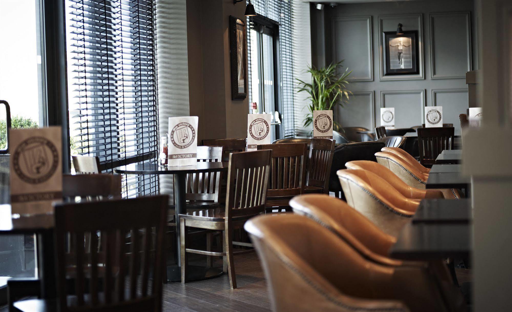 Village Hotel Solihull Esterno foto